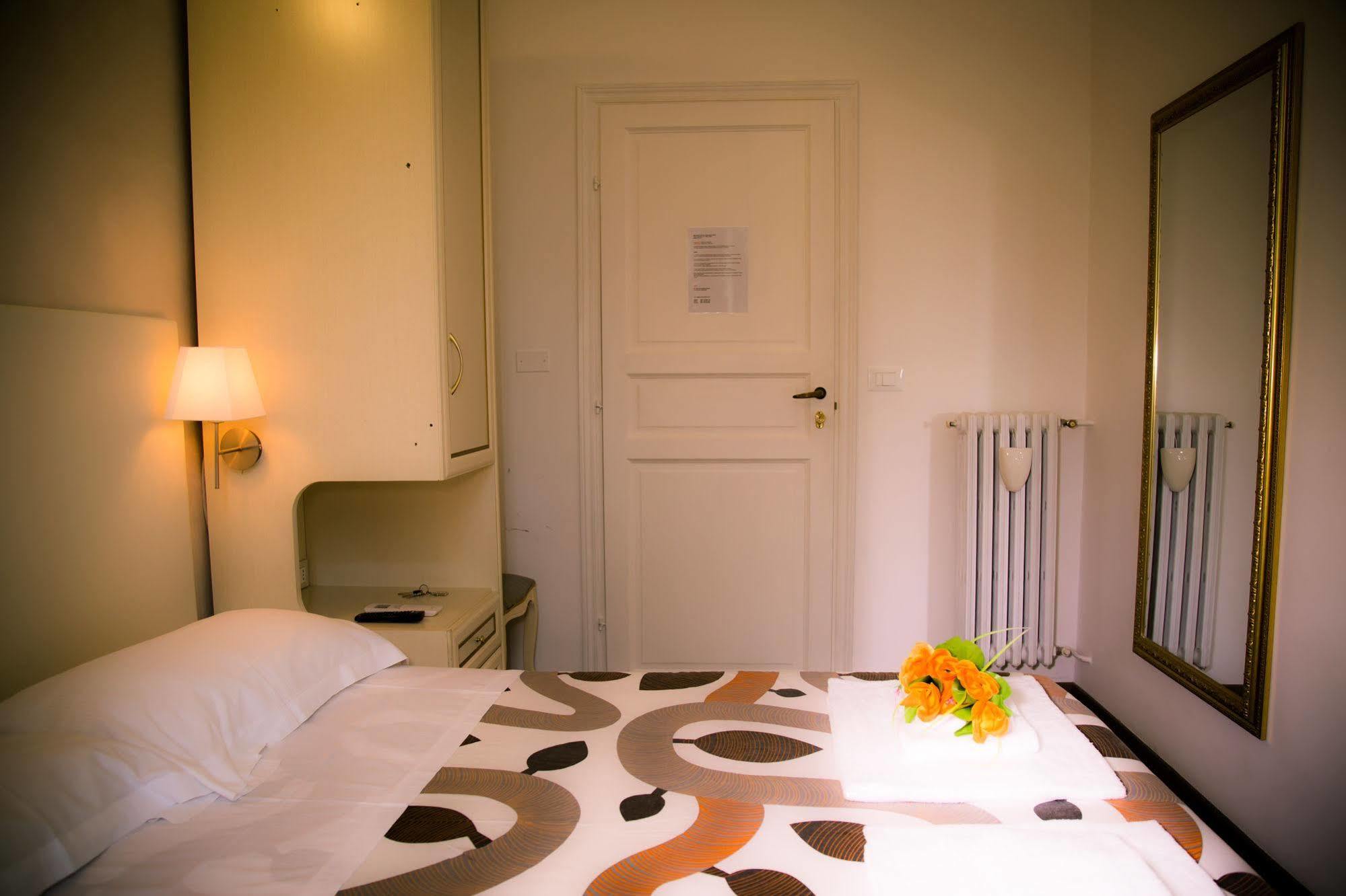 St. Peter Central Rooms B&B Roma Exterior foto
